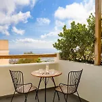 Lemon Santorini Ξενοδοχείο με διαμερίσματα Φηρά