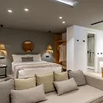 Ξενοδοχείο με διαμερίσματα Lemon Santorini