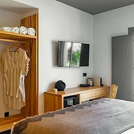 Aparthotel Lemon Santorini Fira (Santorini)