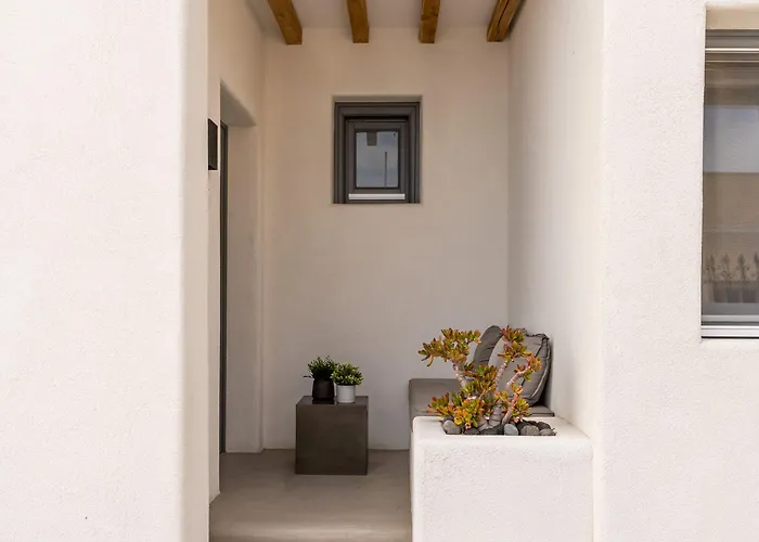 Lemon Santorini 4* סנטוריני