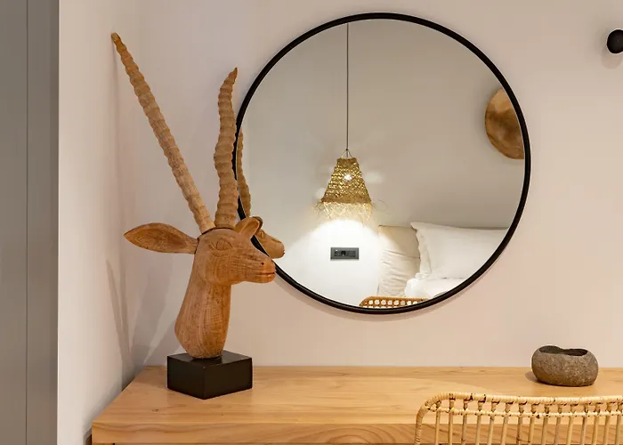 Lemon Santorini מלון דירות 4*