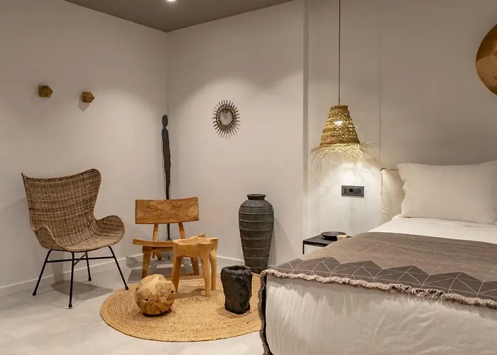 Lemon Santorini 公寓式酒店 费拉