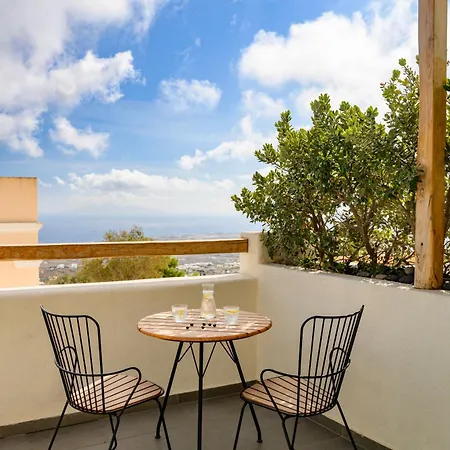 Lemon Santorini Ξενοδοχείο με διαμερίσματα Φηρά