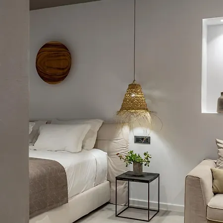 Ξενοδοχείο με διαμερίσματα Lemon Santorini 4*