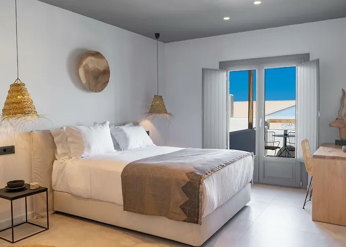 Lemon Santorini Aparthotel Fira (Santorini)