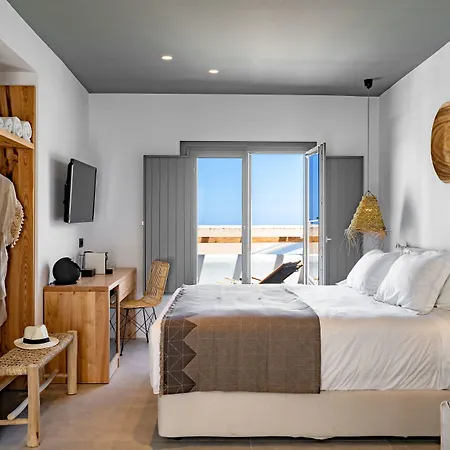 Lemon Santorini Тира