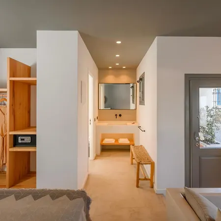 Lemon Santorini شقة فندقية 4*